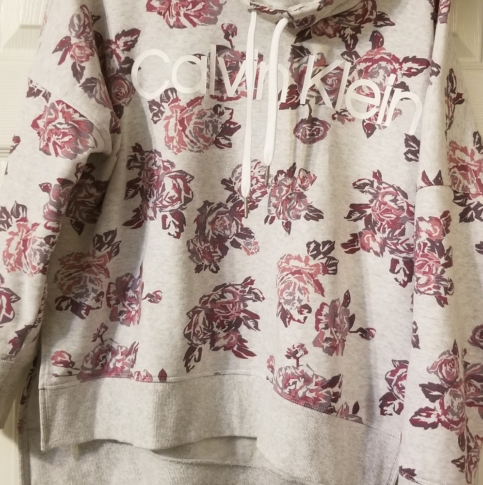 Calvin Klein Sweatshirt